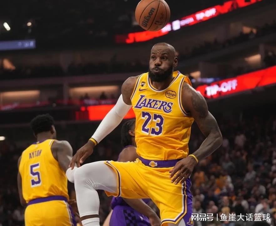 湖人两大败因出炉，东契奇苦不堪言！詹姆斯真没借口，一人该弃用